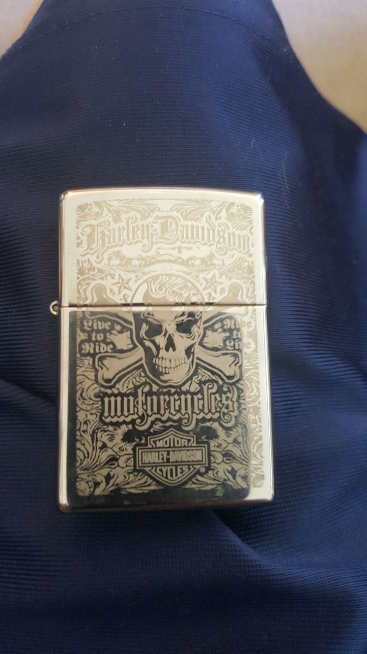 Harley-Davidson Zippo lighter