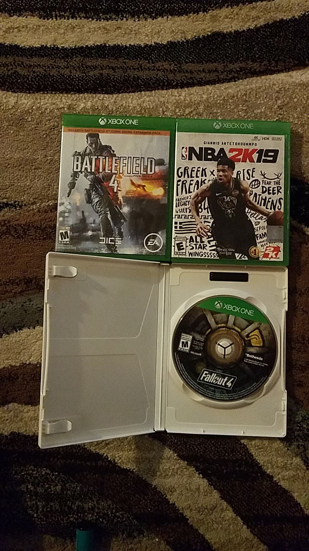 3) Xbox one games. BATTLEFIELD 4, NBA 2k19 Greek Freak edition, Fallout 4