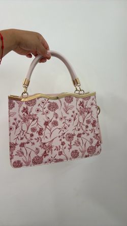 Purse new used 3 times