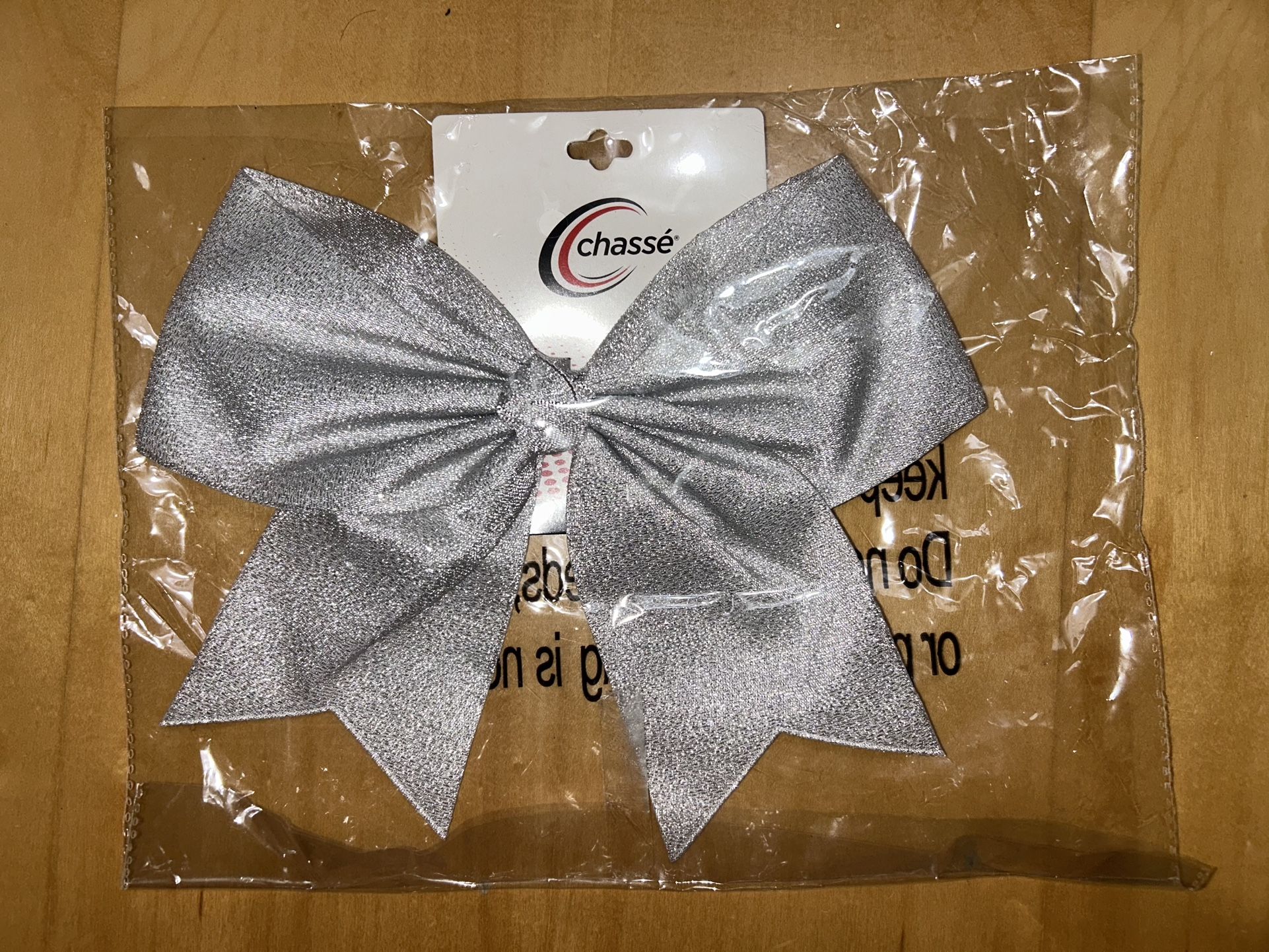 Chasse Cheer Bow