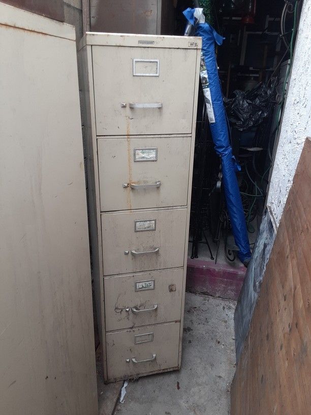 Steelcase File Cabinets Metal Very Strong