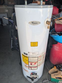 Whirlpool 50-Gallon Natural Gas Water Heater - $215 Whirlpool 50-gal natural gas water heater (Model BFG1H5040T3NOV). 40,000 BTU, clean condition, wor