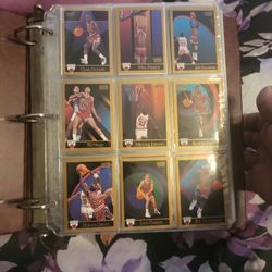 1990 Skybox Basketball Cards Full Teams...