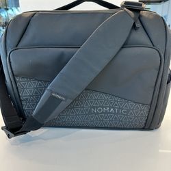 NOMATIC Cross Body Messenger Bag - Laptop Case