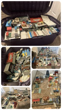 Huge Vintage Micro machine Playset Lot