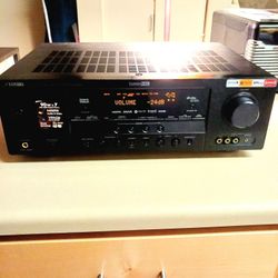 Yamaha Natural Sound AV Receiver Number Rx-v563. Sirius Radio Ready. Xmhd Ready. With HDMI And Front Gold Tip Plugs And Rear Gold Tip Beautiful New