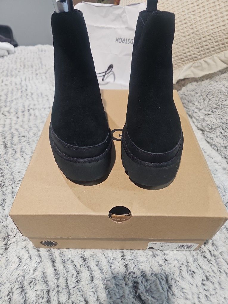Uggs New Black Short Boots Size 8