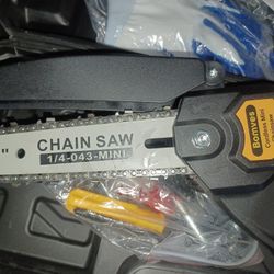 Battery Chain Saw