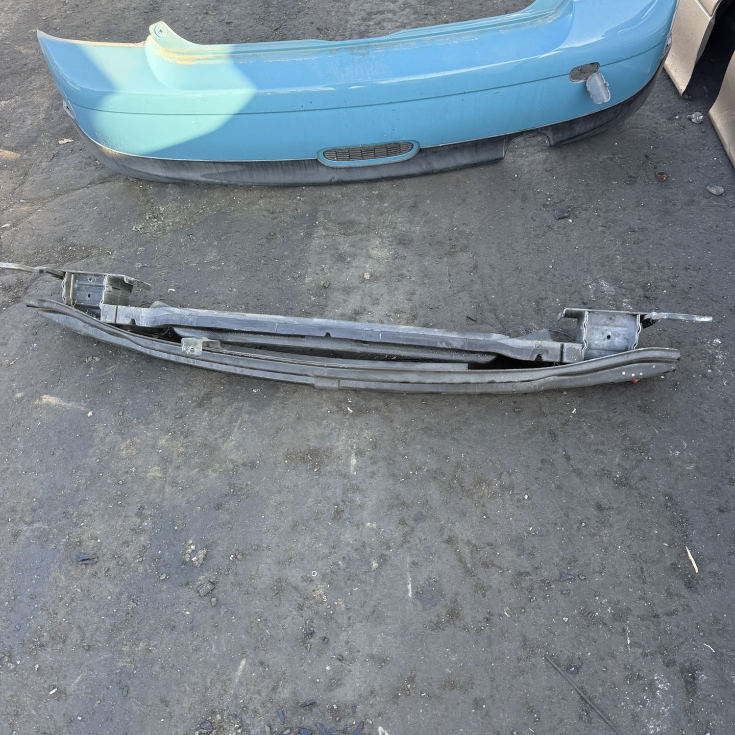 2009 Mini Cooper Rear 2009 Mini Cooper Rear Bumper $250 for Sale in Irwindale, CA - OfferUp