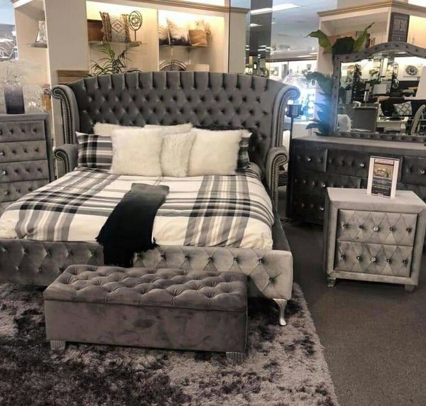 King Bedroom set for Sale in Las Vegas, NV - OfferUp