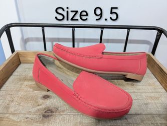 Women's loafers