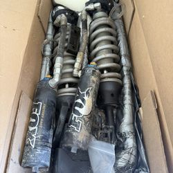 Fox Coilovers - 3rd Gen Tacoma