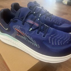 Altra Paradigm Size 11 (US) Blue
