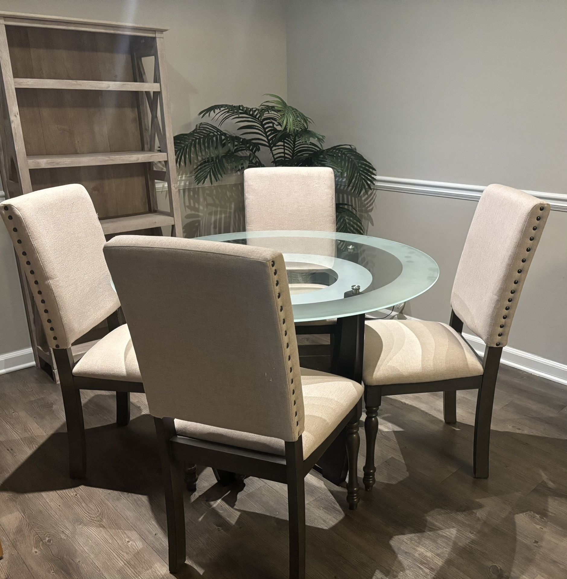 Glass Dining Room Table And Chair