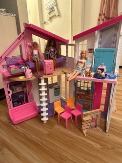 Barbie Malibu house