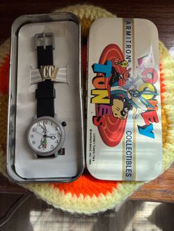 Collectable looney tunes watch