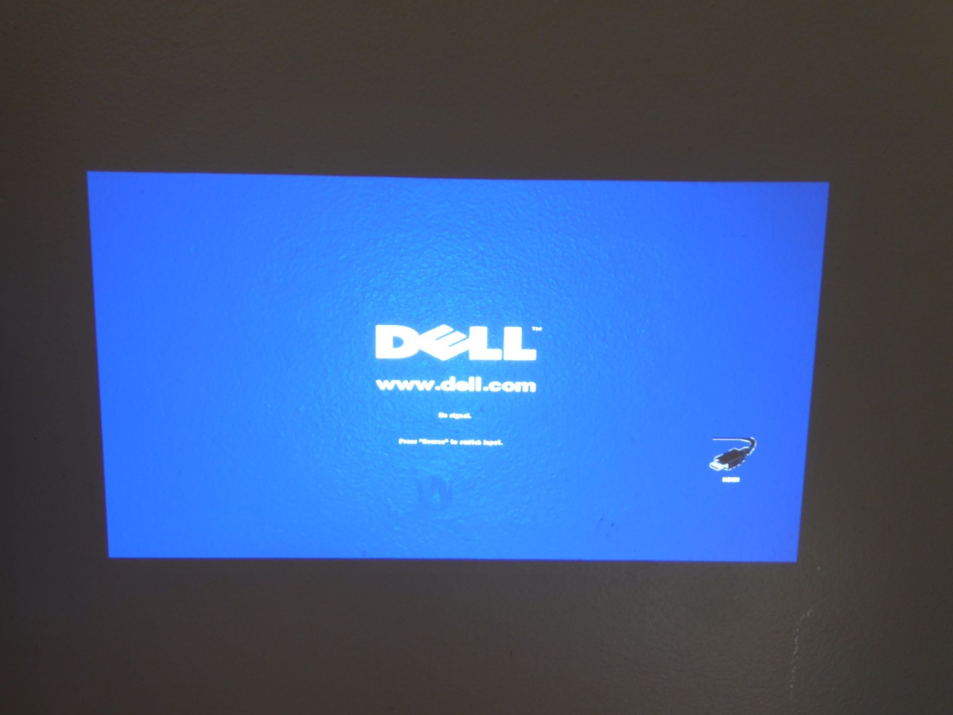 Dell 1610HD Projector with extra lamp