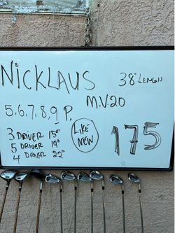 Nicklaus golfs bag
