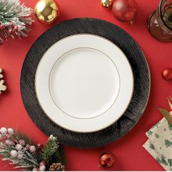 Opexscal 13" Antique Black Charger Plates, Round Charger For Dinner Plates, Farmhouse Plate Chargers, Rustic Table Chargers For Parties, Family Dinner