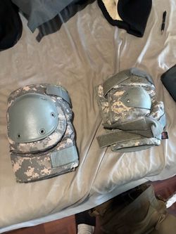 Knee and elbow pads