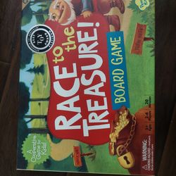 Peaceable Kingdom Race to the Treasure! Cooperative Path Building Board Game for 2 to 4 Kids Ages 5+
