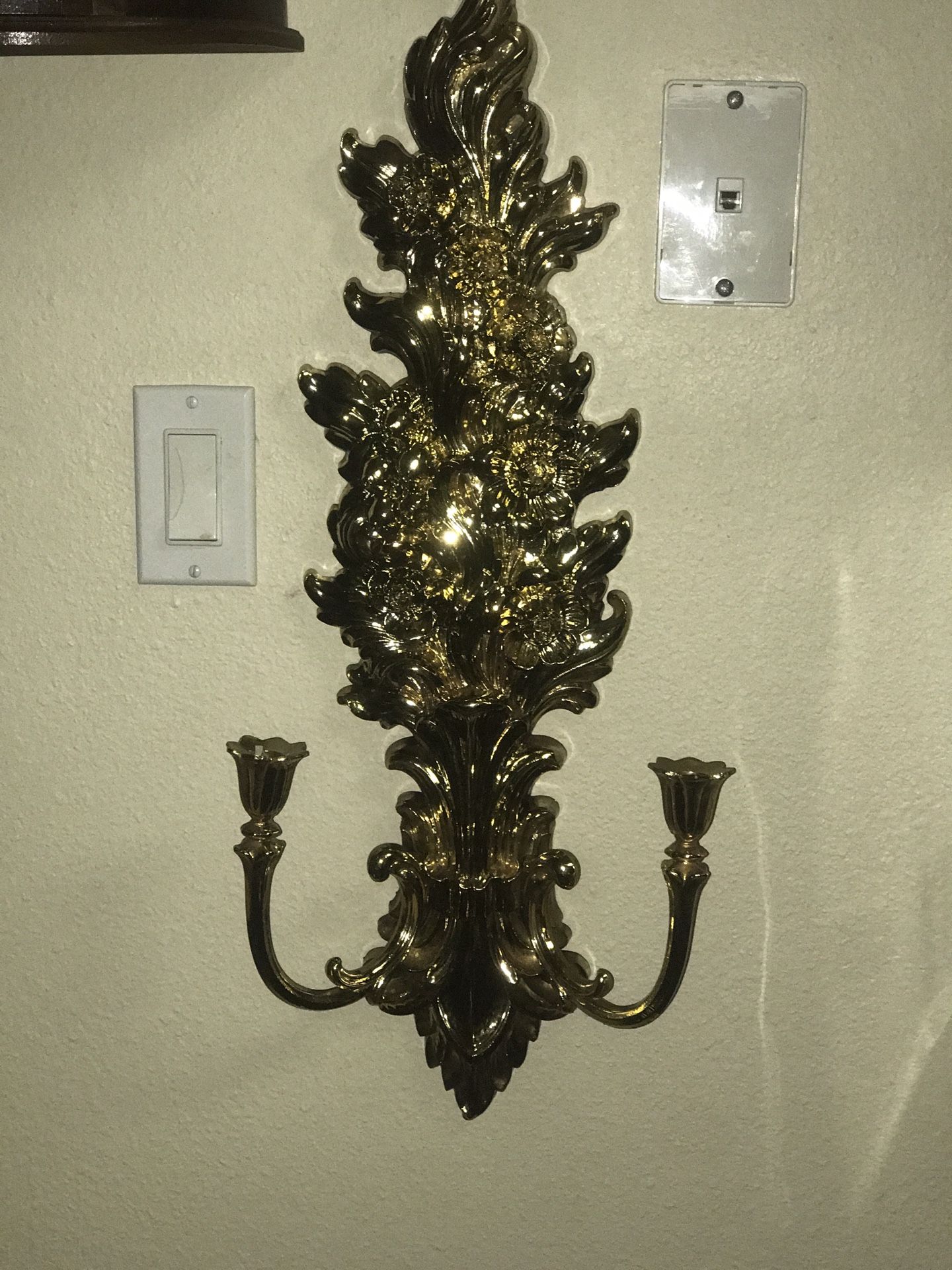 Vtg Wall Candelabra Ornate Antique Gold Fiskar