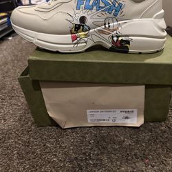 Gucci Shoe Donald Duck 