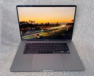 Macbook Pro 16" Laptop