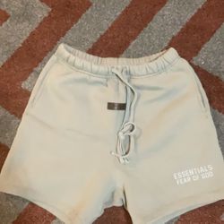 Essentials Fear of God Sweat Shorts Mint Green – Size [Small] 
