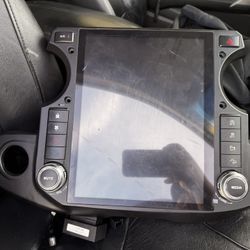 LINKSWELL GEN 4 T Style Android Replacement 12.1″ Touch Screen Radio for Jeep Wrangler JL/Gladiator 2018-2021 4GB RAM+64GB ROM AM/FM/RCA/AUX/USB/Bluet