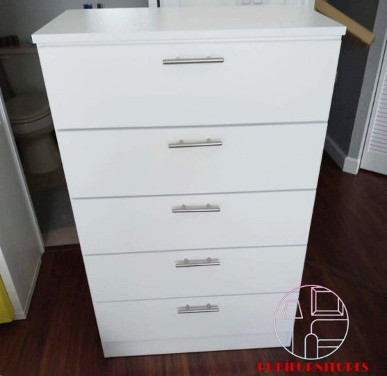 NEW 5 DRAWERS CHEST 