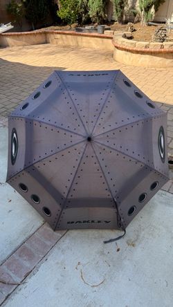 Vintage/Rare: Oakley Thumbprint Umbrella Charcoal Preowned, Great Shape, No Issue, No Rip, No Tear, No Hole No Trade No Low Ball Needed, It Will Be Bl