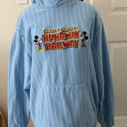 🚂 Minnie & Mickey Railway Sweatshirt – Size L – Gently Used! 🐭❤️