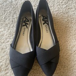 Shoes -Anne Klein Black pointed flats- Size 7.5