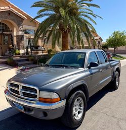 2004 Dodge Dakota