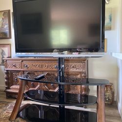Sony Bravia 52” Screen