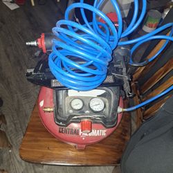 3 Gallon Air Compressor With Nail Gun 