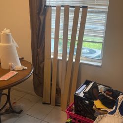 Tuo Set Of Board Like Fence Wod 