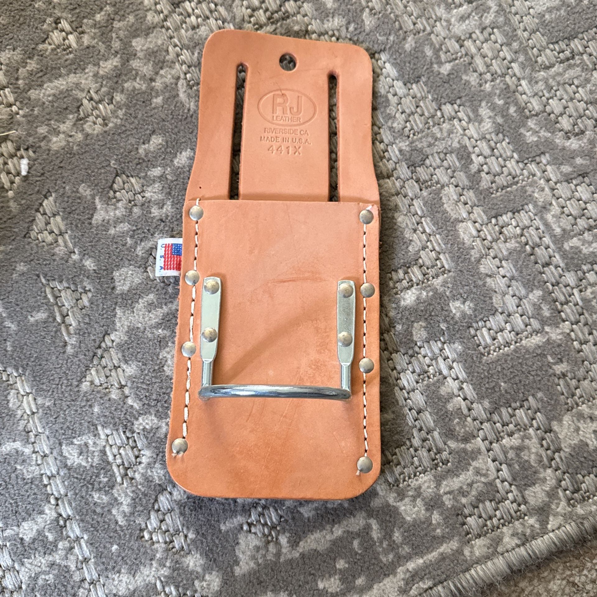 Hammer Holder