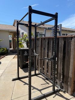 7 foot tall squat rack with pull up bar and dips