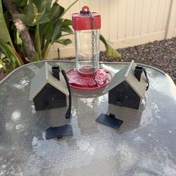 Anti bark bird houses