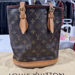Louis Vuitton Bucket PM