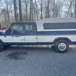 1977 Ford F-250 Super Cab Long Bed Automatic 