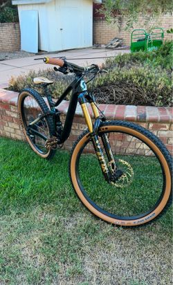 Scott Genius 910 Mountain Bike