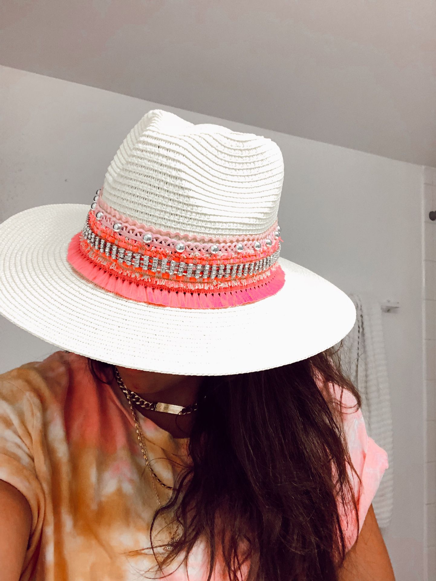 Pink handmade hat (YnoaDesigns)