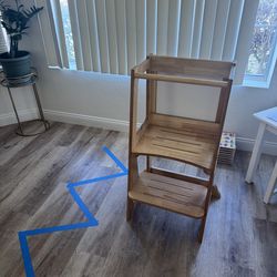 Toddler Tower/Stepstool