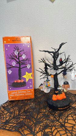 Vintage Hallmark and Ghosts are booing tree / with ornaments