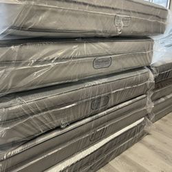 CAL KING MATTRESSES 