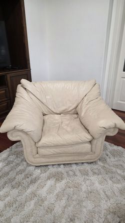 Nieri Italian Oversized Cream Leather Armchair