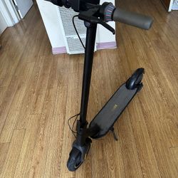 Segway Ninebot Max G30P Electric Scooter